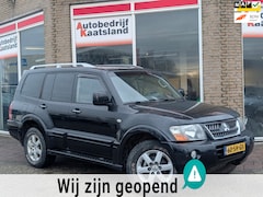 Mitsubishi Pajero - 3.2 Di-D Dakar Long Body - Clima - Cruise
