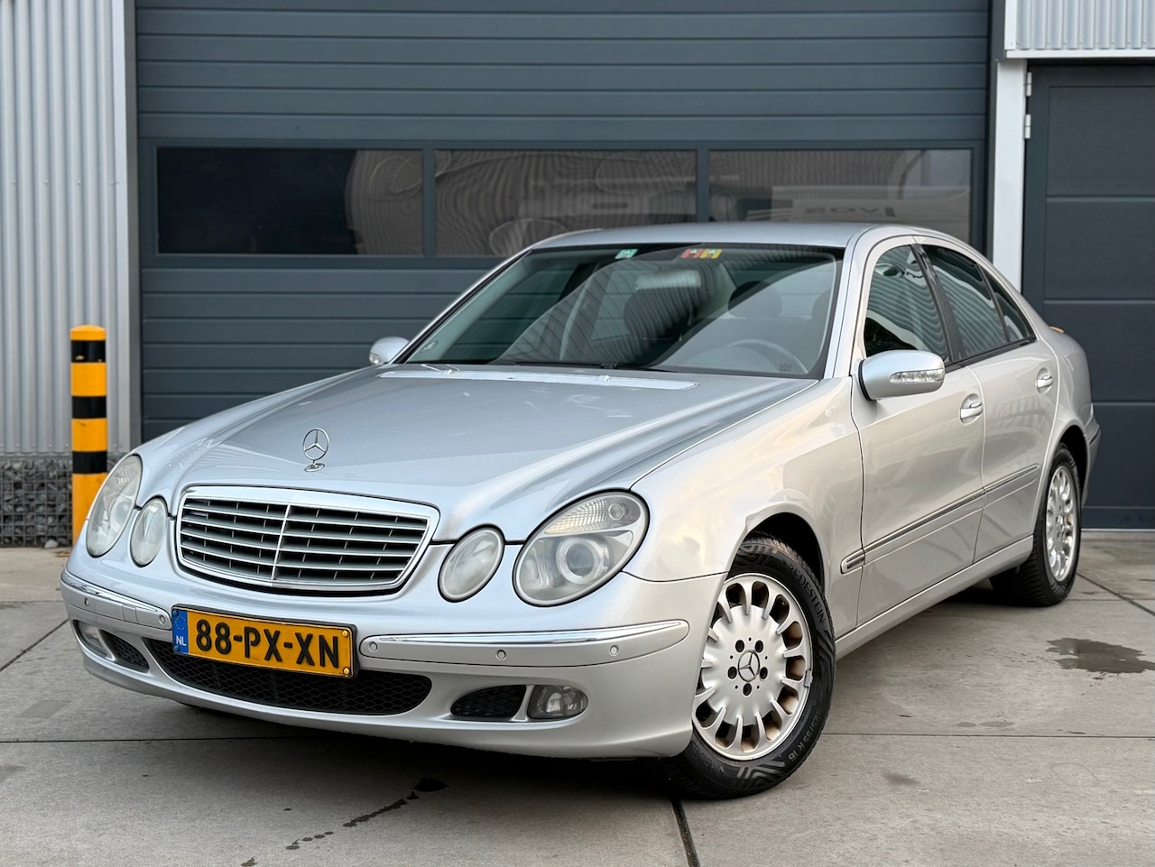 Mercedes-Benz E-klasse - 220 CDI Elegance AUT / CRUISE / CLIMA / PDC - AutoWereld.nl