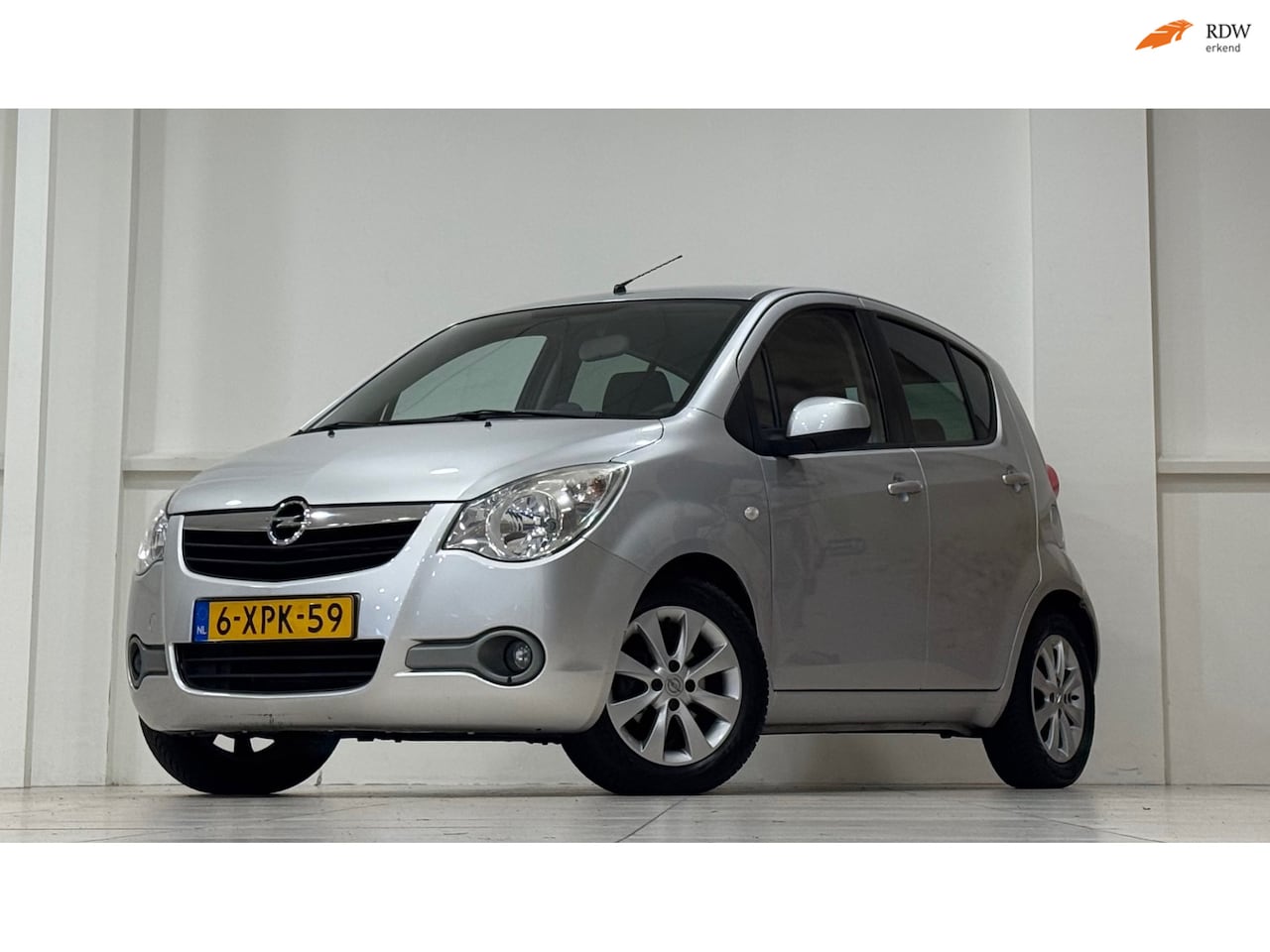 Opel Agila - 1.0 Berlin Airco! Nieuwe APK Mooi! Garantie - AutoWereld.nl