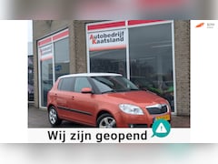 Skoda Fabia - 1.4-16V Elegance - Clima - Cruise