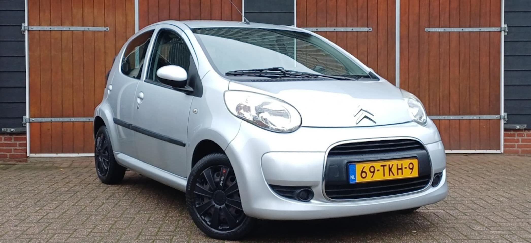 Citroën C1 - 1.0-12V Selection 1.0-12V Selection, Airco, All seasonbanden, Nieuwe APK, 5 deurs - AutoWereld.nl