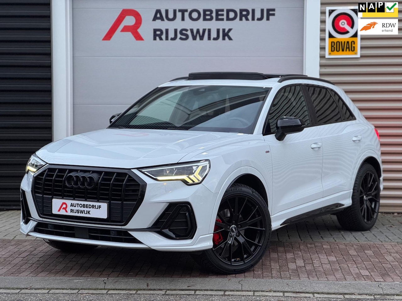 Audi Q3 - 35 TFSI 3x S-Line Pano/Sfeer/B&O/Keyless - AutoWereld.nl
