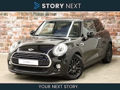 MINI Cooper - Hatchback Business 3 deurs / Navigatiesysteem / Airconditioning / 16 Inch / LED / Extra Ge