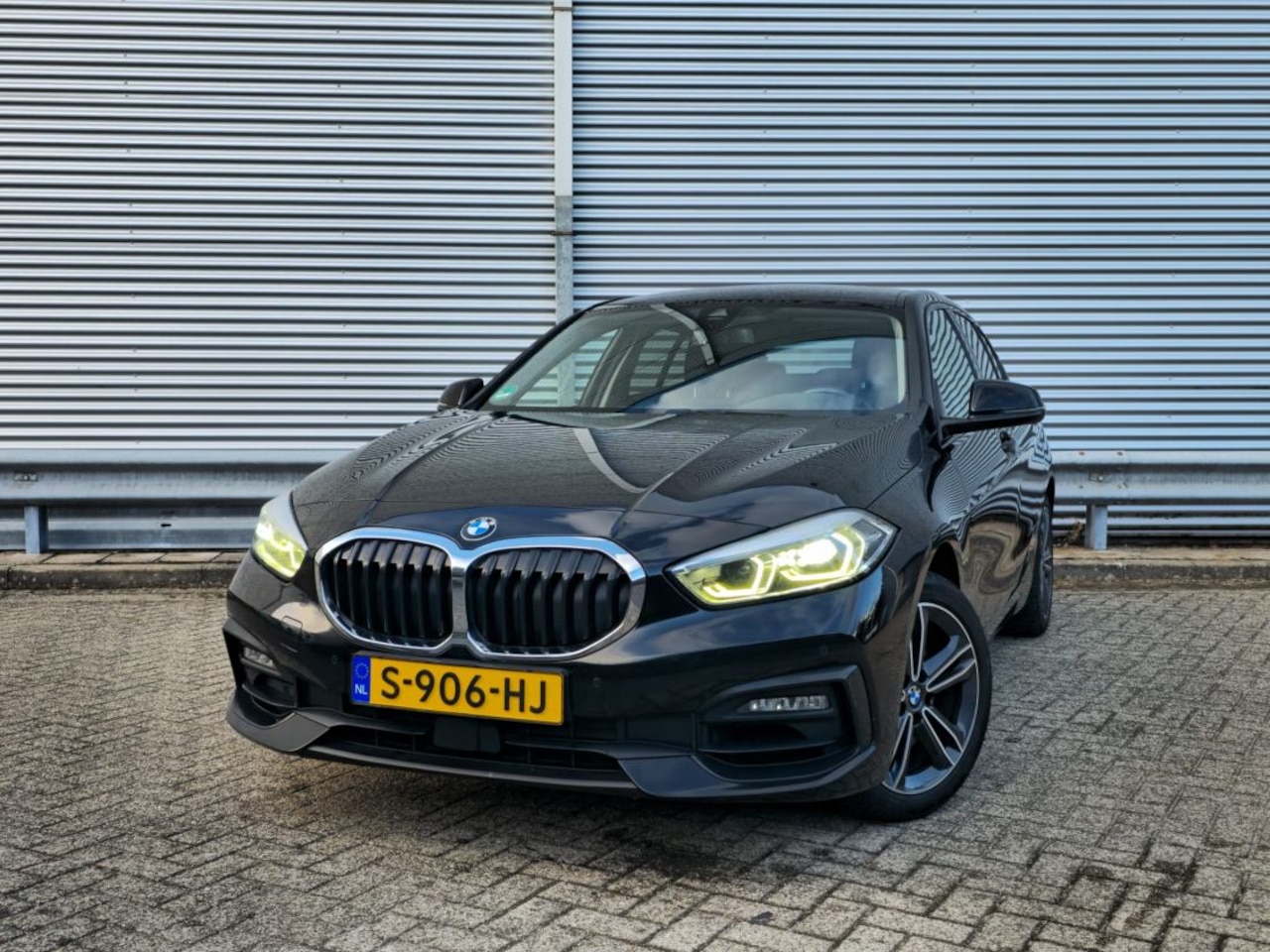 BMW 1-serie - 118i High Executive 118i High Executive - AutoWereld.nl