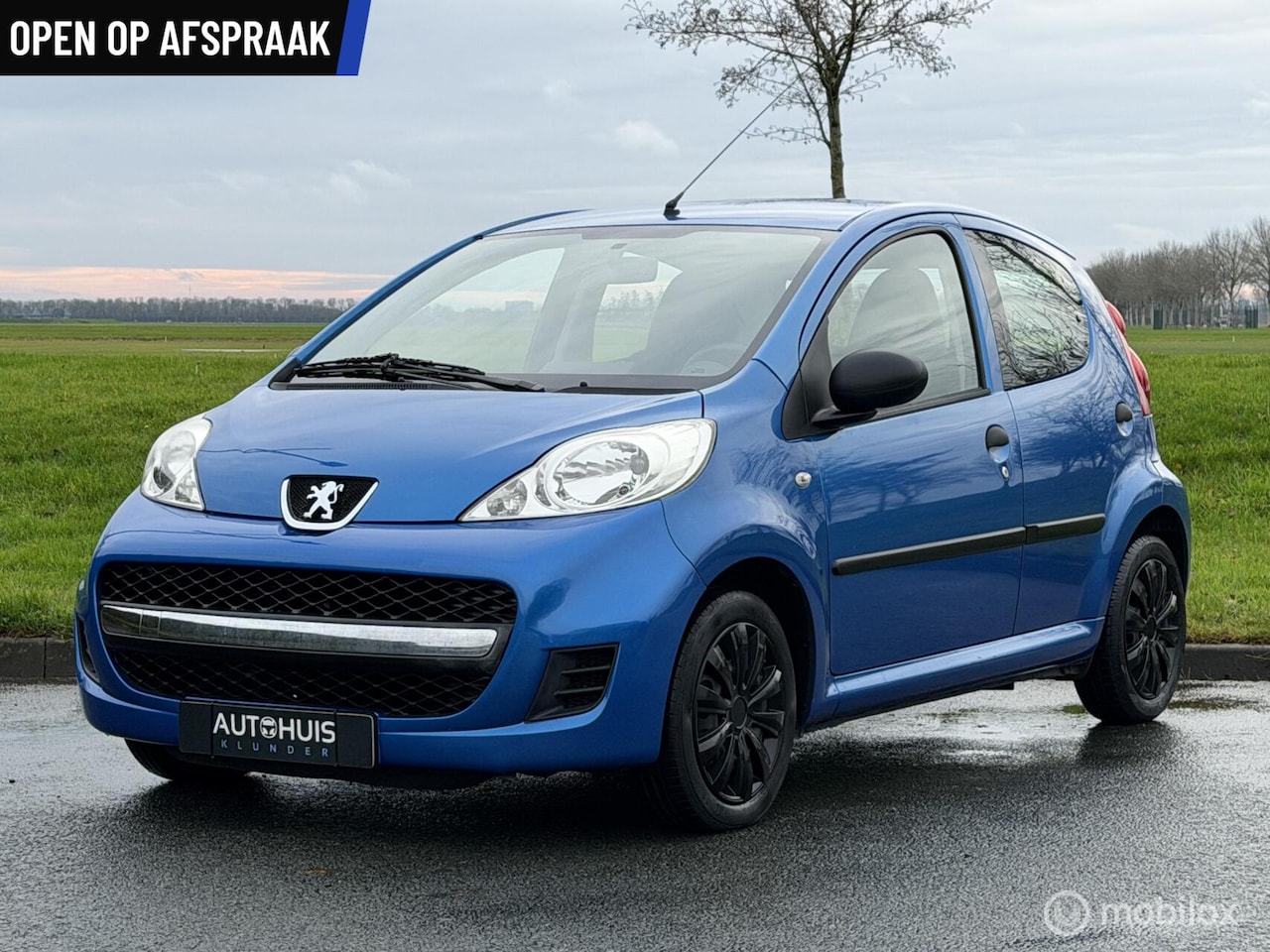 Peugeot 107 - 1.0-12V | Android | NW APK | - AutoWereld.nl
