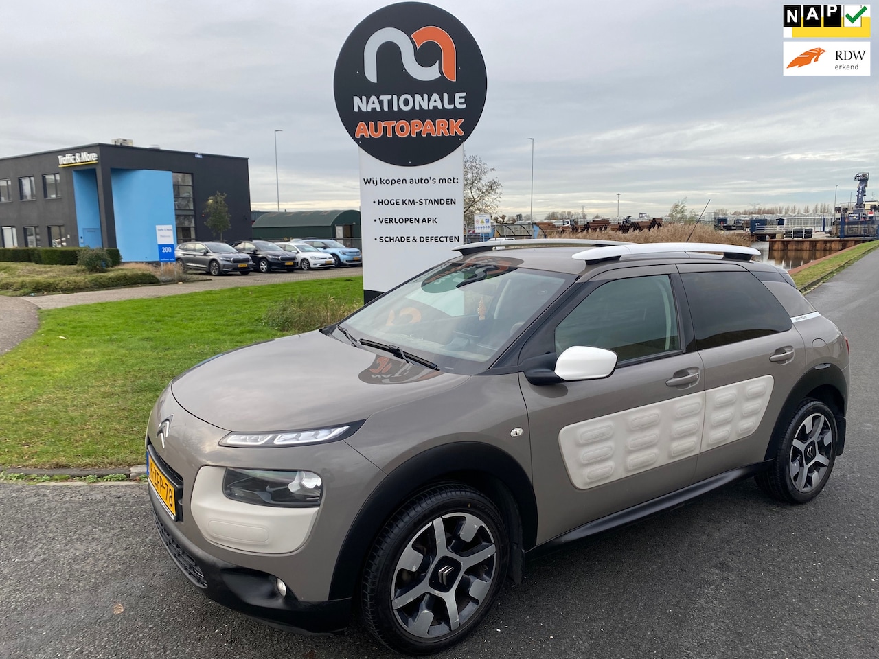Citroën C4 Cactus - * 2015 * 1.2 e-VTi Feel * AUTOMAAT * APK * - AutoWereld.nl
