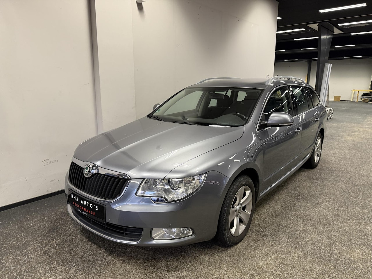 Skoda Superb Combi - 1.8 TSI Ambition 2E EIGENAAR / AIRCO / CRUISE / GARANTIE - AutoWereld.nl