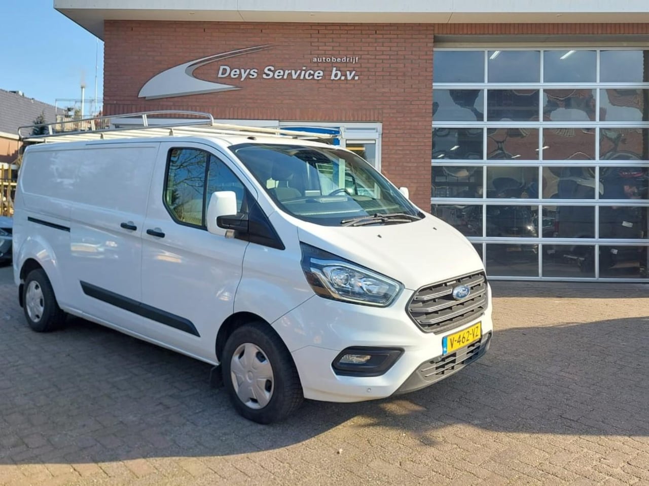 Ford Transit Custom - 300 2.0 TDCI L2H1 Trend | Imperiaal | Cruise Control | Airco | Navigatie | Bluetooth | Etc - AutoWereld.nl