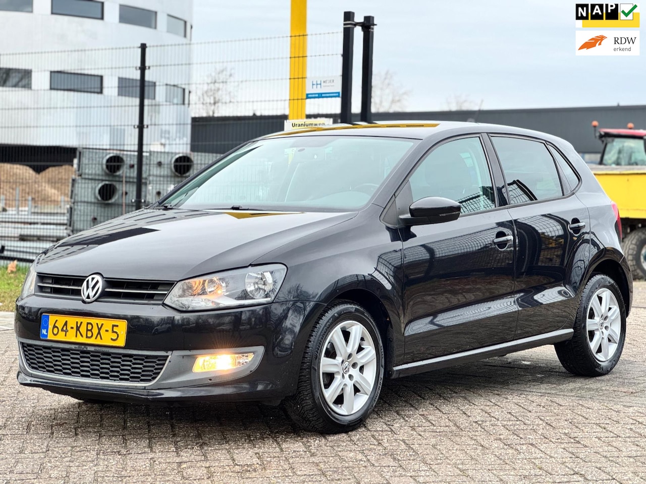 Volkswagen Polo - 1.4-16V Highline|NAVI|CRUISE|PSENSOR|AIRCO|5DEURS| - AutoWereld.nl