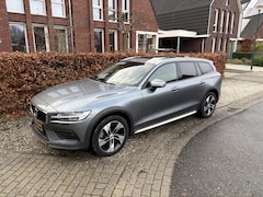 Volvo V60 Cross Country - 2.0 T5 250PK AWD Polestar Pano Leder Stoelkoeling Massage Keyless Memory HUD ACC Trekhaak