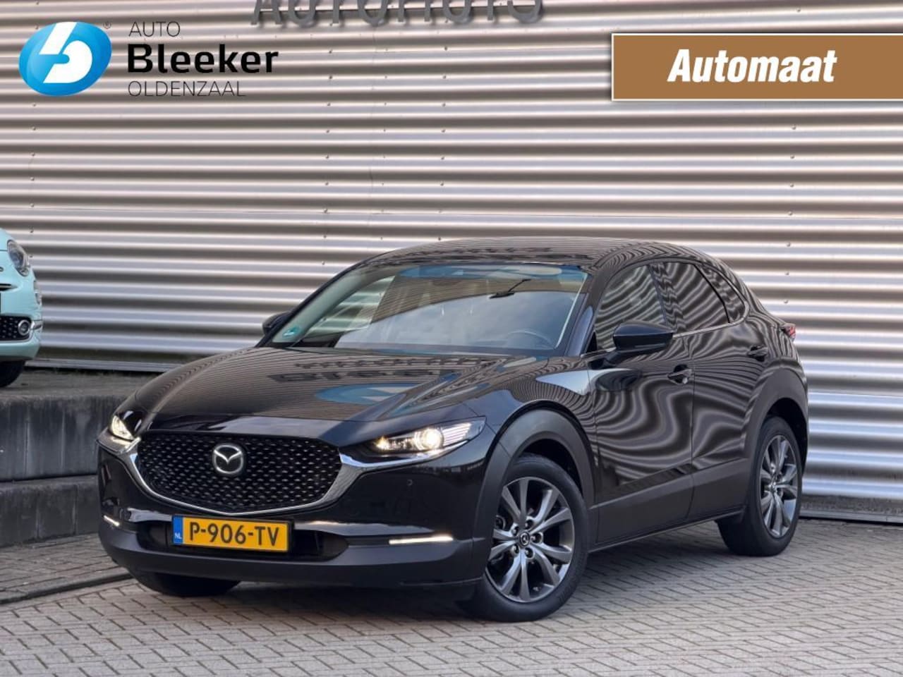 Mazda CX-30 - 2.0 ESA-X Mild Hybrid 186 pk Luxury Airco Leder Trekhaak Camera HUD - AutoWereld.nl