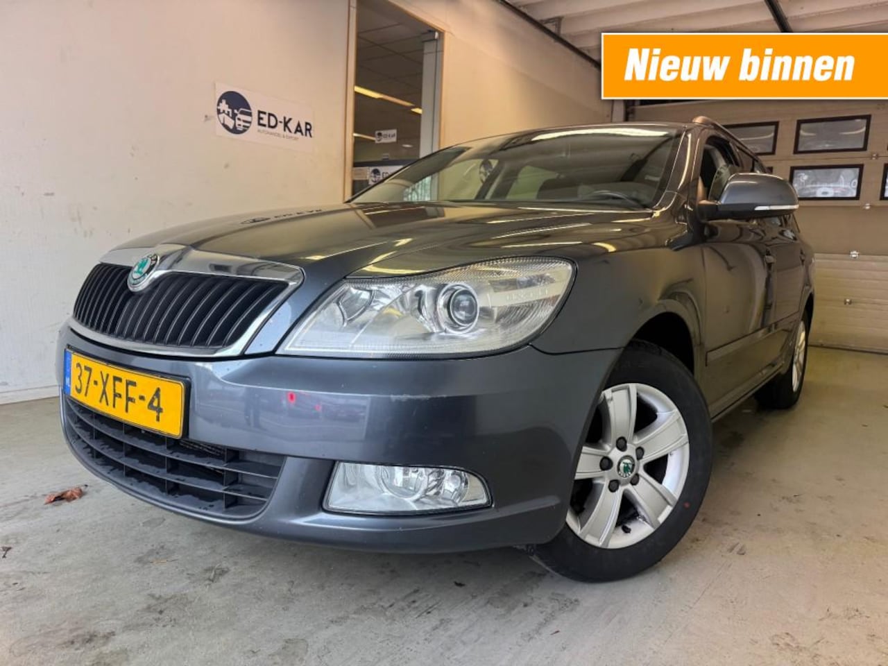 Skoda Octavia - 1.2 TSI Ambition Business Line RIJDT GOED NAP APK 8-2026 - AutoWereld.nl