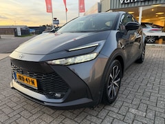 Toyota C-HR - 1.8 Hybrid 140 Team Player BI-TONE RIJKLAAR MET GARANTIE