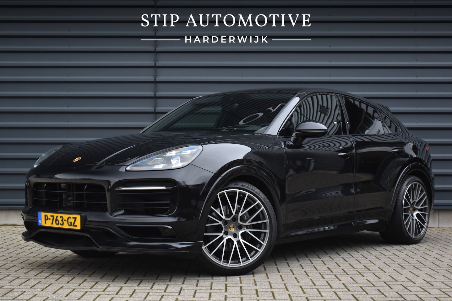 Porsche Cayenne Coupé - 3.0 E-Hybrid 462pk SportDesign Techart | Pano | ACC | Matrix PDLS+ | 360 Camera | 22'' Wie - AutoWereld.nl
