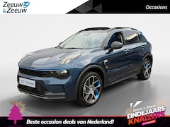 Lynk & Co 01 - 1.5 | Panoramadak | Adapt. Cruise Control | Dodehoek detectie | 360 Camera | Apple Carplay