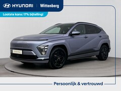 Hyundai Kona Electric - Pure Edition 64.8 kWh | €1500 KORTING | STOEL-/STUURVERWARMING | BLACK PACK | PARKEERSENSO