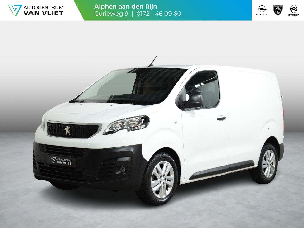 Peugeot Expert - 2.0 BlueHDI 120 Compact Premium LAADRUIMTEBETIMMERING | NAVIGATIE | CARPLAY | E.C.C. | ACH - AutoWereld.nl