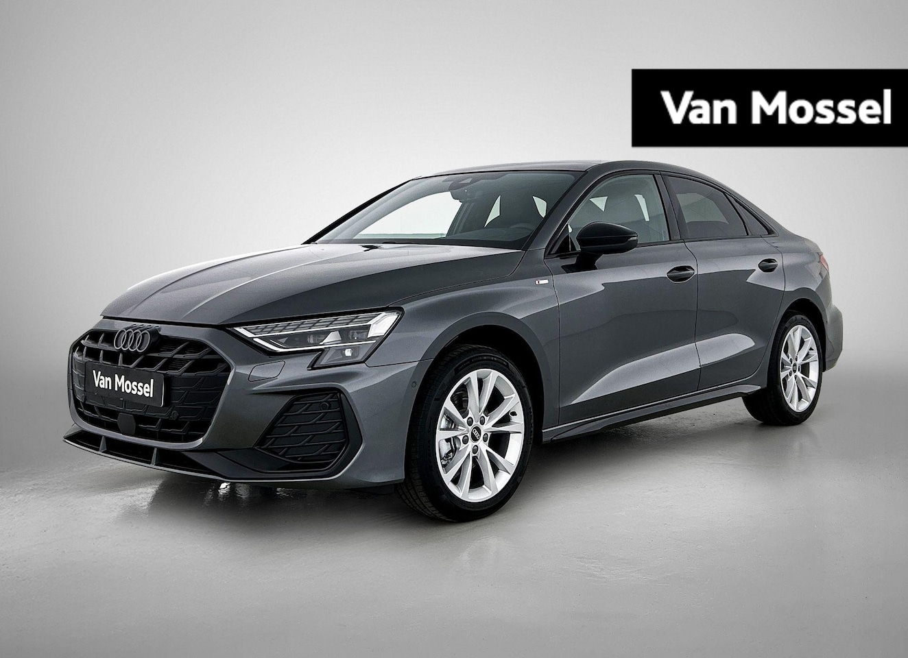 Audi A3 Limousine - 35 TFSI S edition 35 TFSI S edition 150 pk - AutoWereld.nl