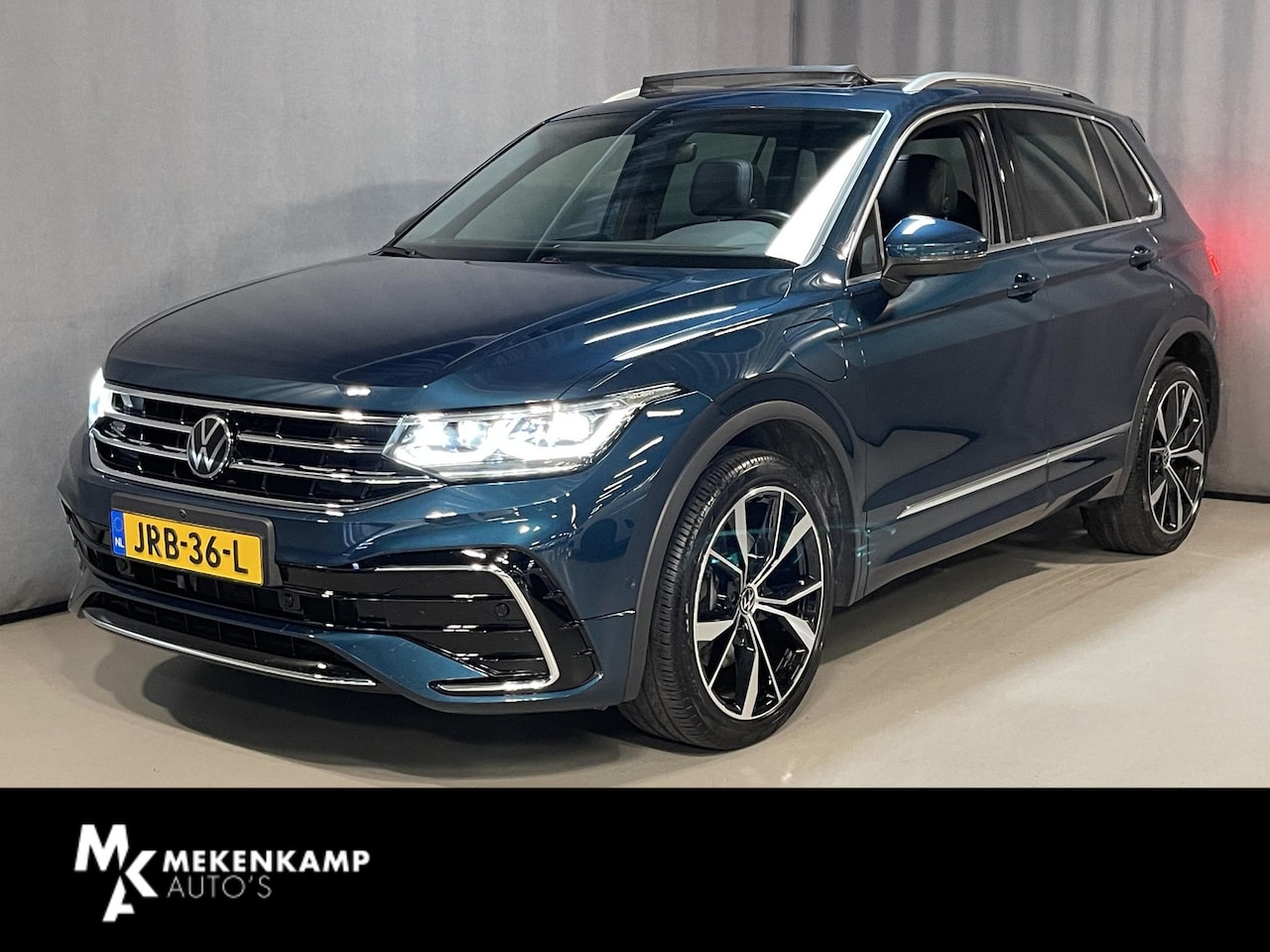 Volkswagen Tiguan - 1.4 TSI eHybrid R-Line Business+ 20"/Panoramadak/Leder + memory/360 camera/Elektrische kle - AutoWereld.nl