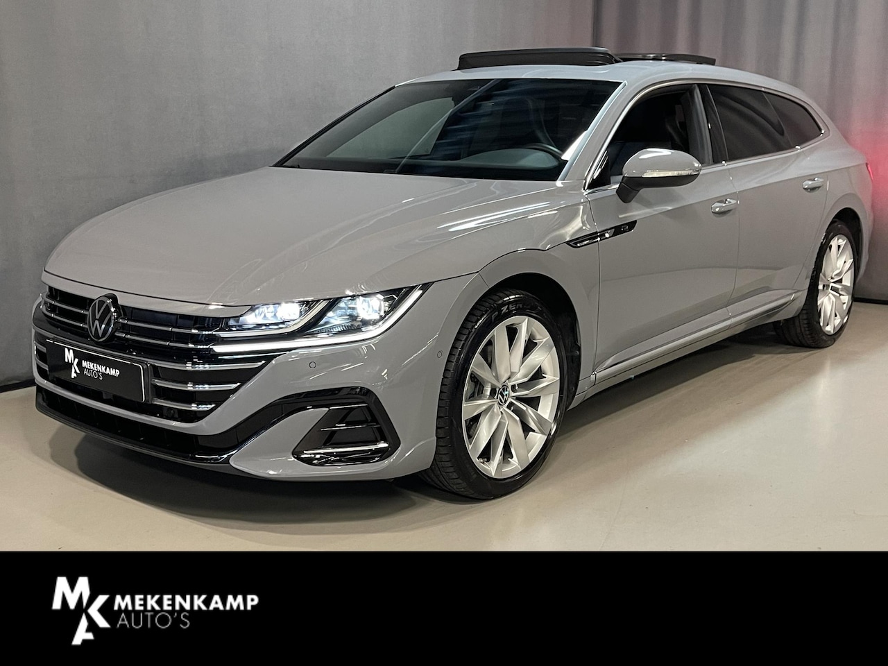 Volkswagen Arteon Shooting Brake - 1.4 TSI eHybrid R-Line Business 19"/Panoramadak/Sportstoelen + leder + memory/Standkachel/ - AutoWereld.nl