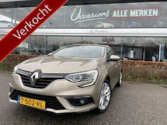 Renault Mégane - 1.5 dCi Bose Airco - Cruise control - Parkeersensoren voor en achter - Navigatiesysteem
