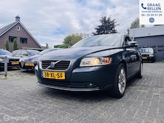 Volvo S40 - 1.8 Momentum LM / Clima / Trekhaak / APK 08-2026