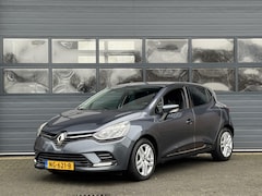 Renault Clio - 0.9 TCE ZEN I AIRCONDITIONING I 5-DEURS I NAVIGATIE I CRUISE CONTROL I P-SENSOREN