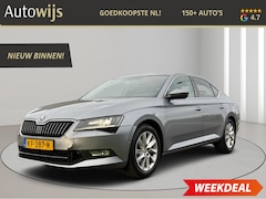 Skoda Superb - 1.4 TSI ACT Style Business|LED|Trekhaak|PDC|NAVI|STOELVERWARMING