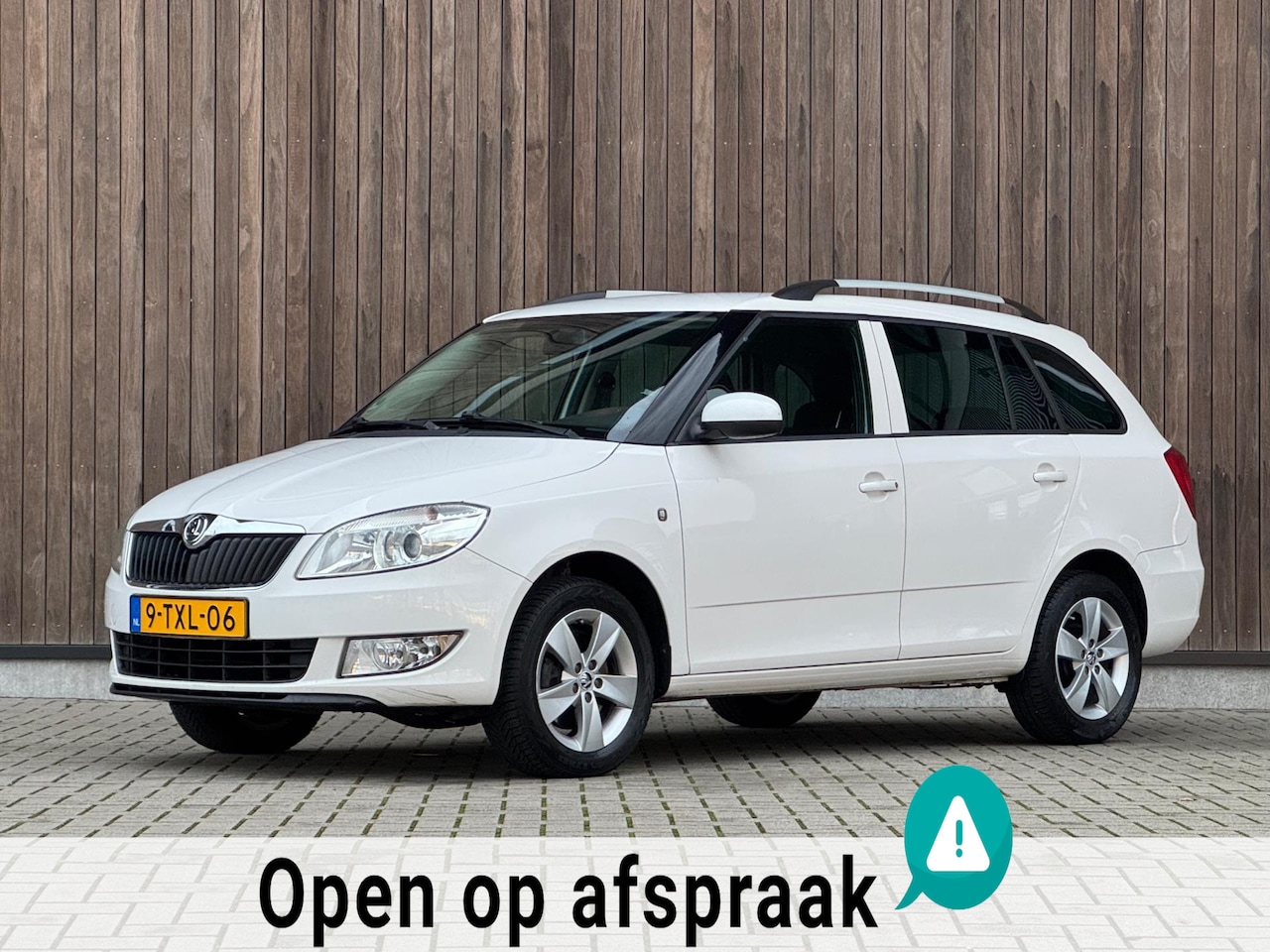 Skoda Fabia Combi - 1.2 TSI Drive |Navi|Cruise|Trekhaak| - AutoWereld.nl