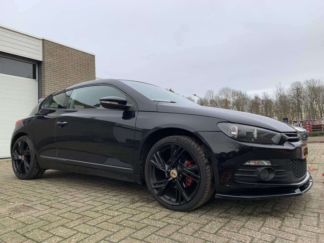 Volkswagen Scirocco - 1.4 TSI NWE APK/KETTING Airco MAXTON Design 19'' Velgen Cruise control - AutoWereld.nl