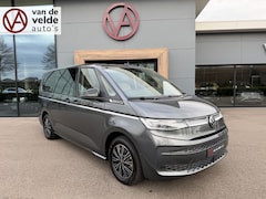 Volkswagen Multivan - 1.5 eHybrid L2 Bulli Edition 4Motion | Luxe versie | Elektrische schuifdeuren | Trekhaak |