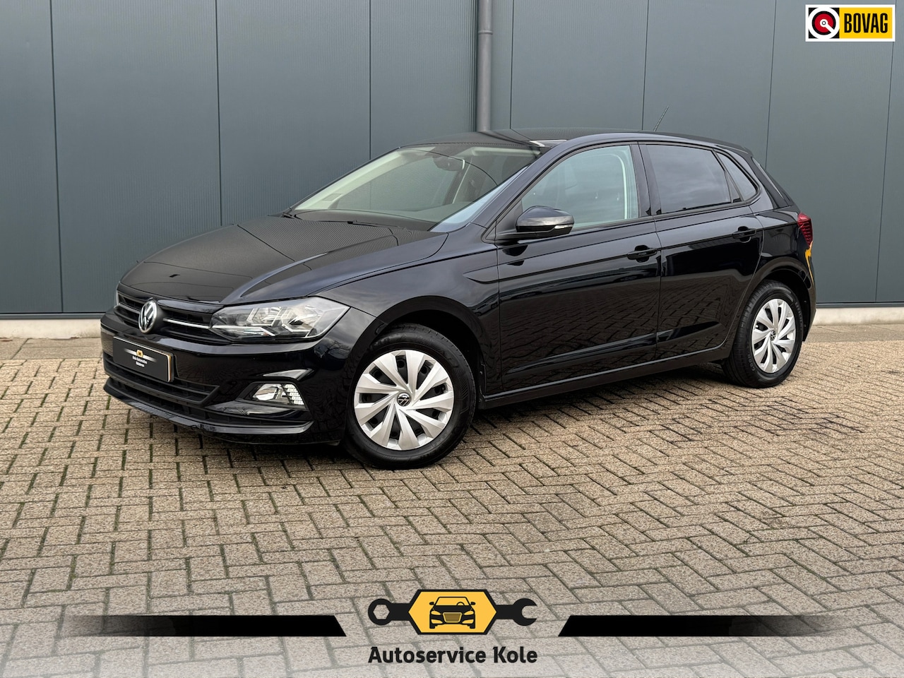 Volkswagen Polo - 1.0 MPI Comfortline * Carplay * Cruise Control * Getint Glas * - AutoWereld.nl