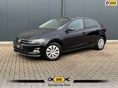 Volkswagen Polo - 1.0 MPI Comfortline * Carplay * Cruise Control * Getint Glas