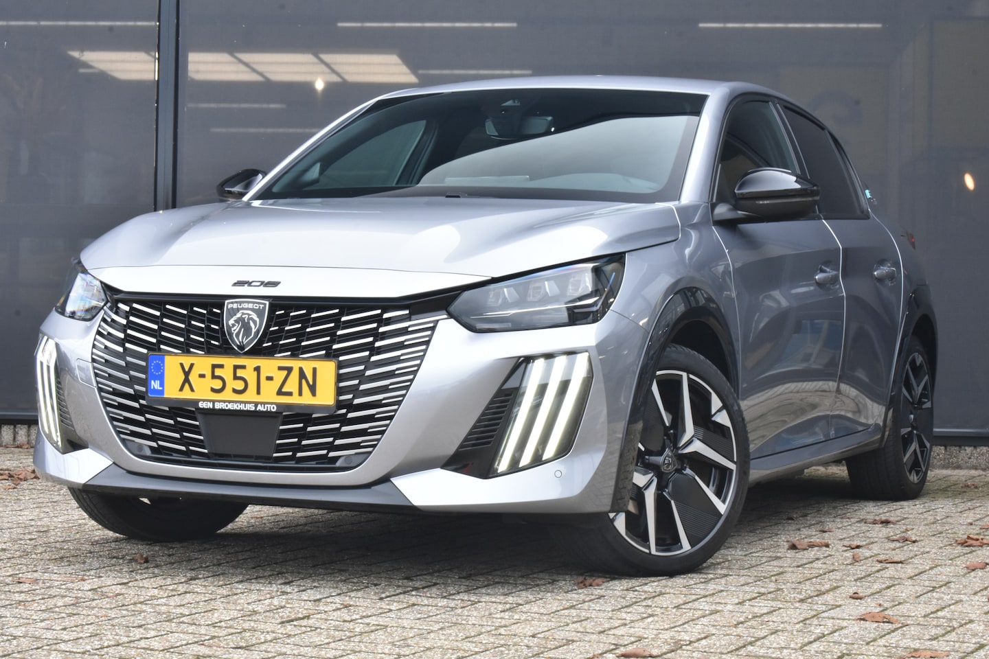 Peugeot e-208 - EV GT 51 kWh 156pk 3 Fase | Alcantara | Elektr. Stoelen | Massage | Stoelverwarming | Adap - AutoWereld.nl