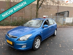 Hyundai i30 CW - 1.6i Dynamic