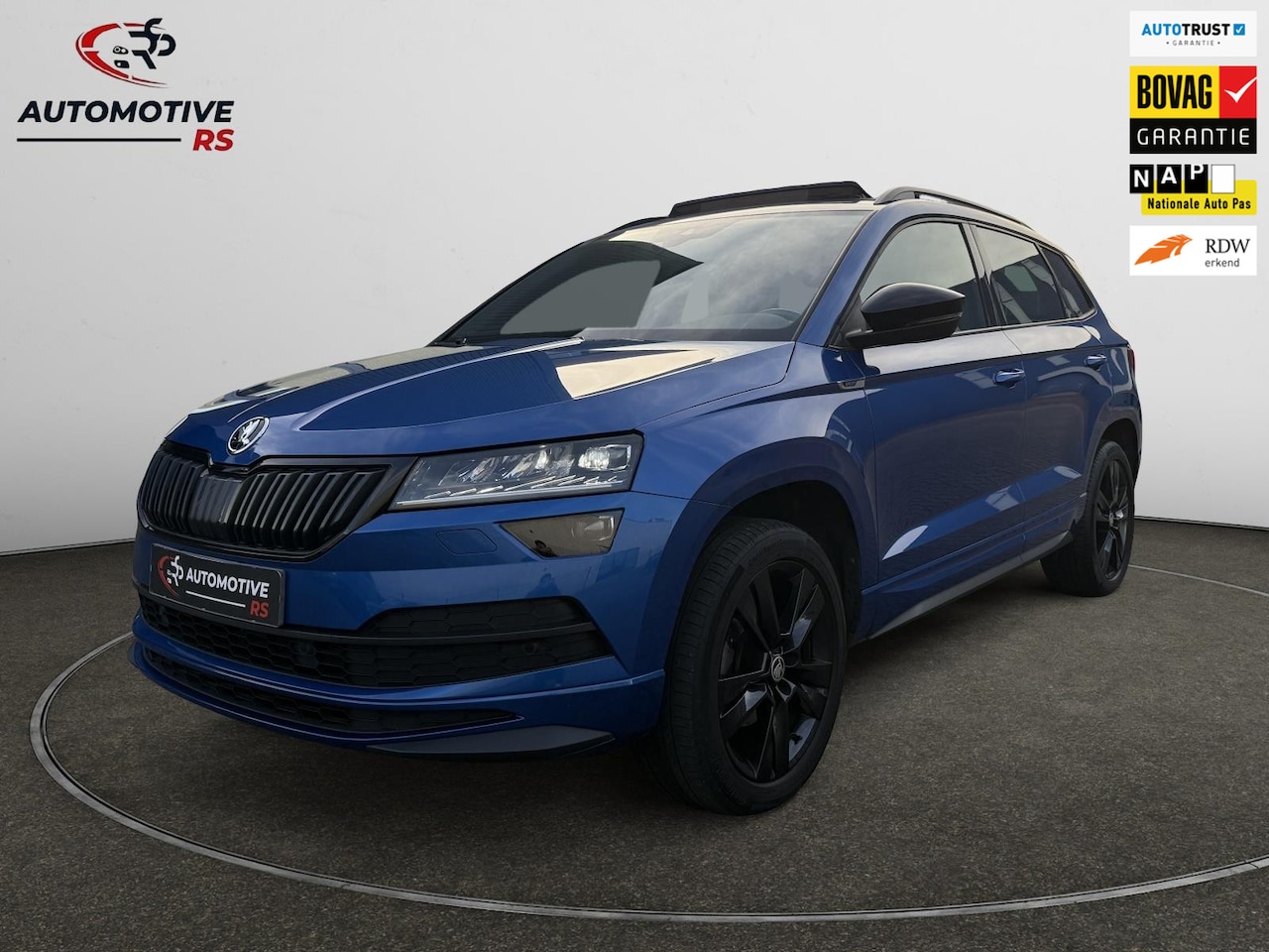 Skoda Karoq - 1.5 TSI ACT Sportline Business|Pano Trekhaak Dealer OH Sportstoelen App Connect ACC Canton - AutoWereld.nl