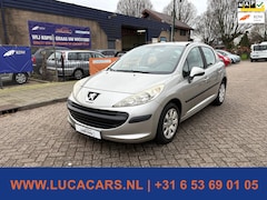 Peugeot 207 - 1.4 Cool 'n Blue AIRCO + NIEUWE APK