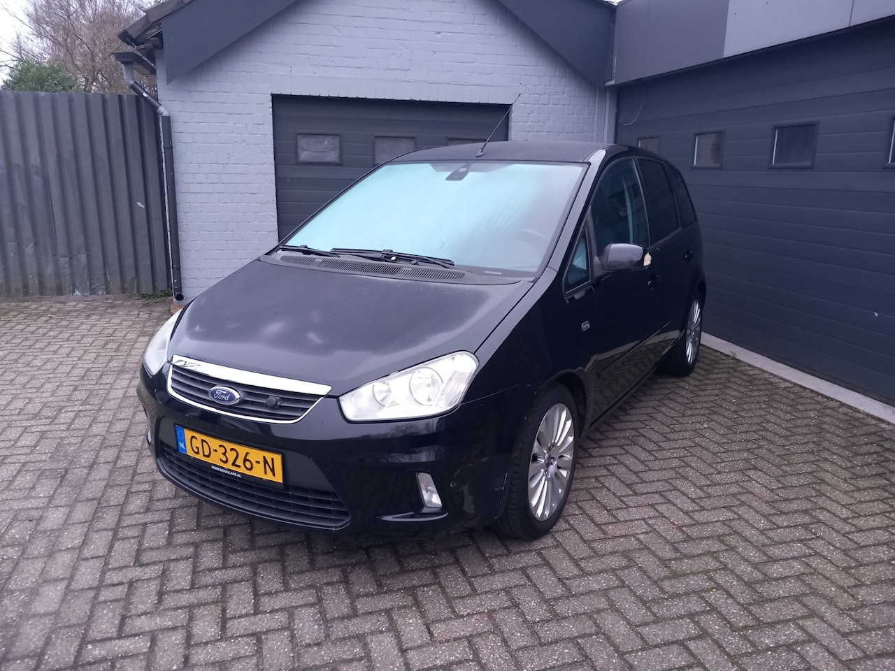 Ford C-Max - 1.8-16V Trend 1.8-16V Trend,Cruise control,climate control,Isofix,Trekhaak,Lichtmetalen velgen - AutoWereld.nl