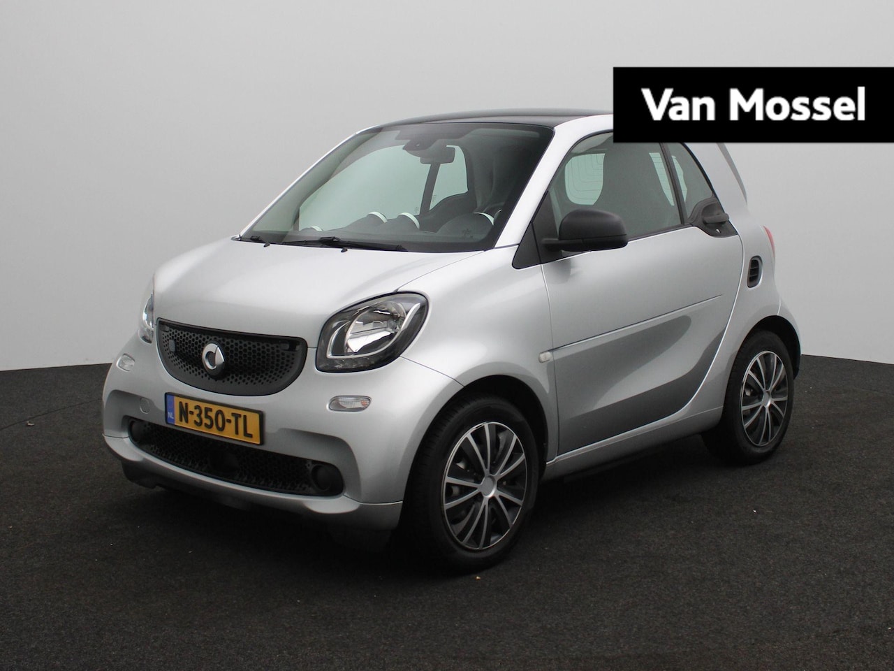 Smart Fortwo - EQ Comfort 18 kWh Stoelverwarming | Leder | LED | - AutoWereld.nl