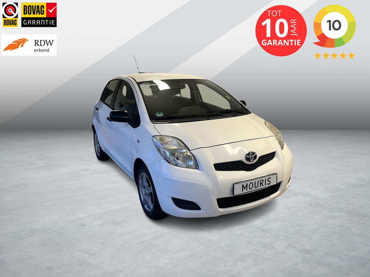 Toyota Yaris - 1.3 VVT-i Aspiration 1.3 VVTi Aspiration - AutoWereld.nl