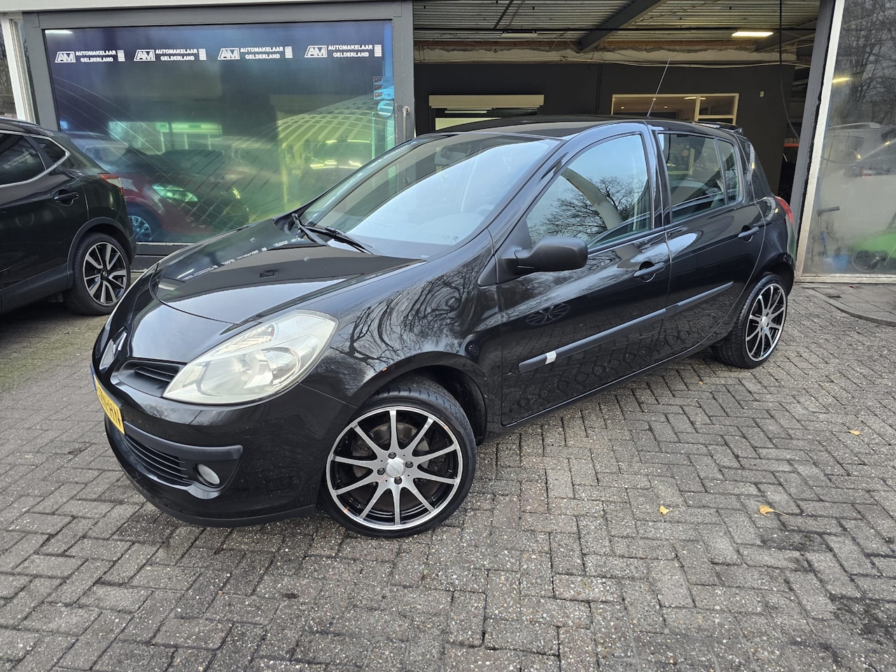 Renault Clio - 1.2-16V Special Line | NIEUWE APK | AIRCO | ELEC RAMEN | 12MND GARANTIE | - AutoWereld.nl