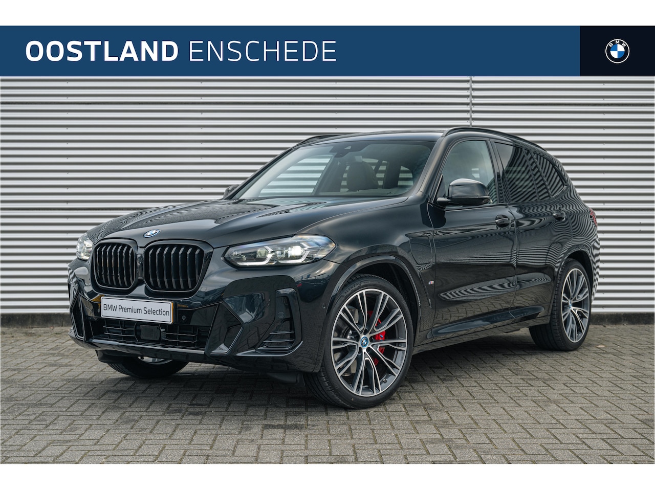 BMW X3 - xDrive30e High Executive M Sport Automaat / Panoramadak / Trekhaak / Sportstoelen / Comfor - AutoWereld.nl