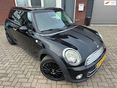 MINI Cooper - 1.6 Chili / Leder / Clima / Cruise / 17 inch