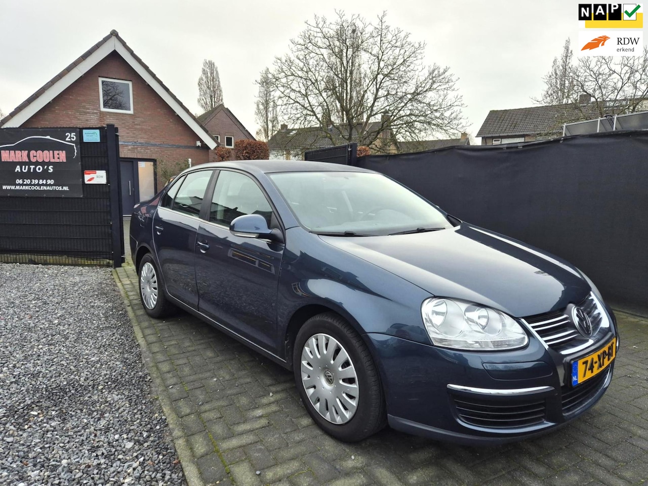 Volkswagen Jetta - 1.6 Trendline Clima Cruise - AutoWereld.nl