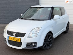 Suzuki Swift - 1.6 Sport CARPLAY/VOLO-H/STOELVERWARMING/KEYLES/LMV