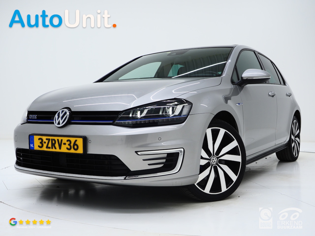 Volkswagen Golf - 1.4 TSI GTE | Panoramadak | Leder | Camera | Adaptieve Cruise | Sfeerverlichting | LED - AutoWereld.nl
