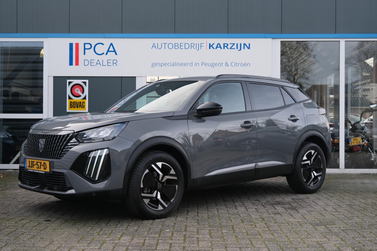 Peugeot 2008 - 1.2 PureTech 100 Allure 1.2 PureTech 100 Allure - AutoWereld.nl