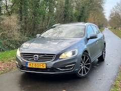 Volvo V60 - 2.4 D6 Twin Engine Momentum | Schuif/Kanteldak + Leder + Automaat Nu € 6.999,