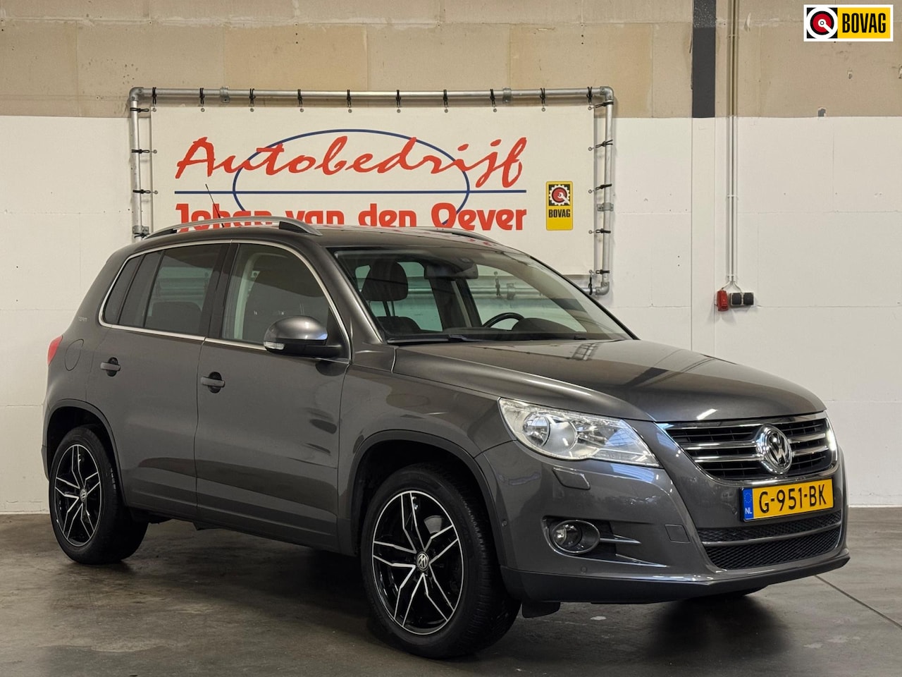 Volkswagen Tiguan - 1.4 TSI Comfort&Design|Stoelverwarming|Climate|PDC| - AutoWereld.nl