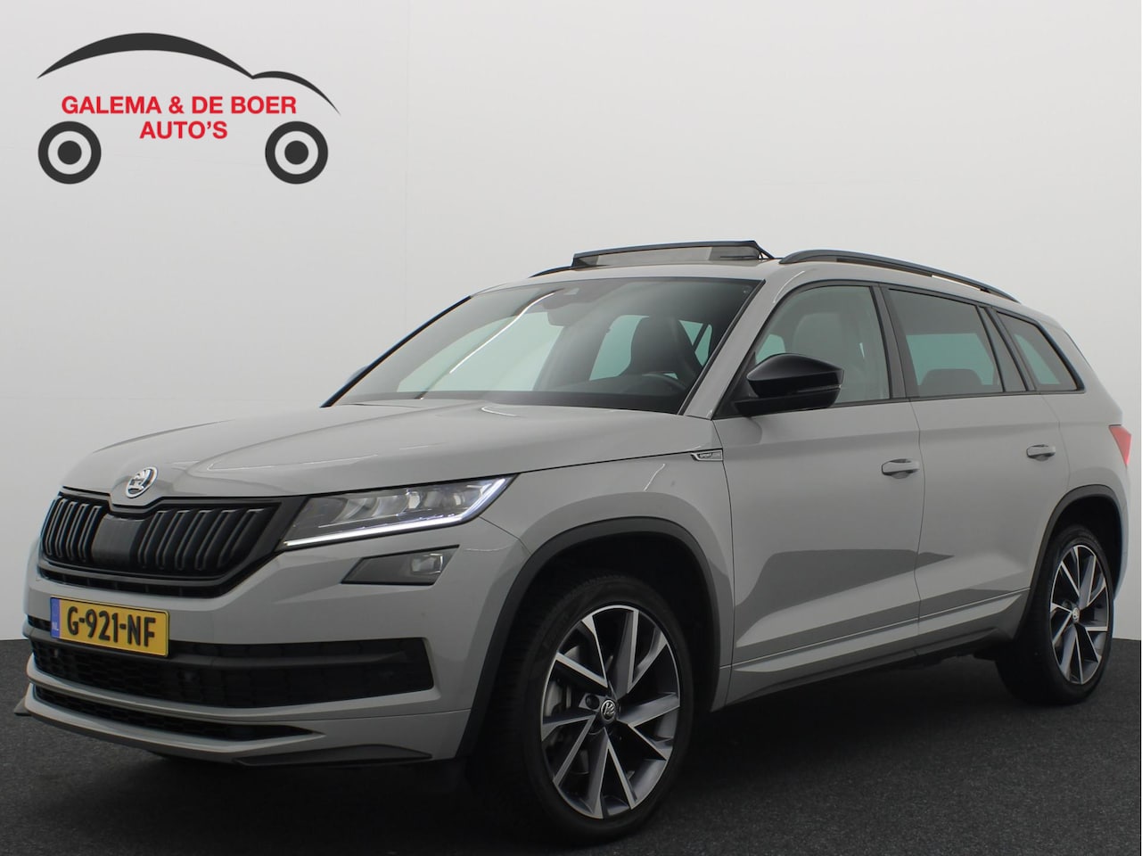 Skoda Kodiaq - 2.0 TSI 4x4 Sportline Business TREKHAAK / PANORAMADAK / FULL LED / CAMERA / CANTON / KEYLE - AutoWereld.nl